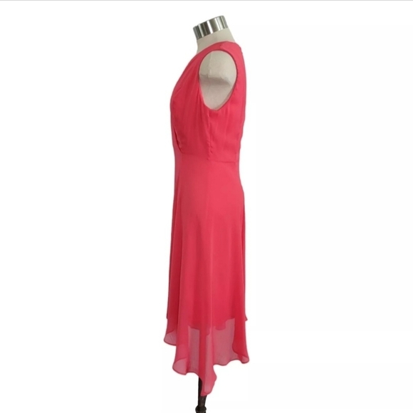 Chaps Women's Sleeveless Chiffon Sharkbite Hem Surplice Dress Size 4 Watermelon - Picture 3 of 9